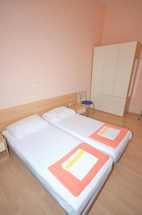 Apartments Miriam Premantura Exterior photo