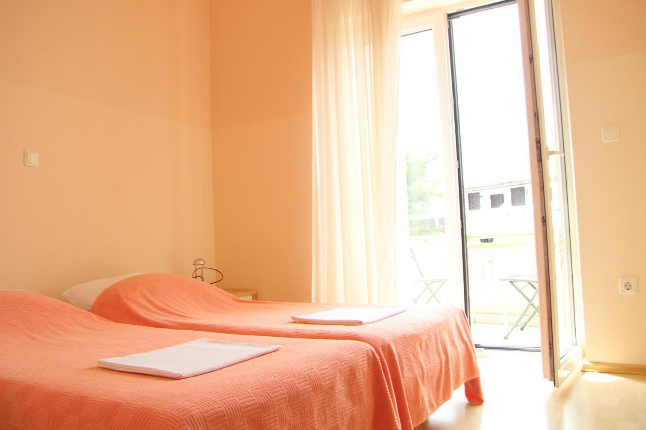 Apartments Miriam Premantura Exterior photo